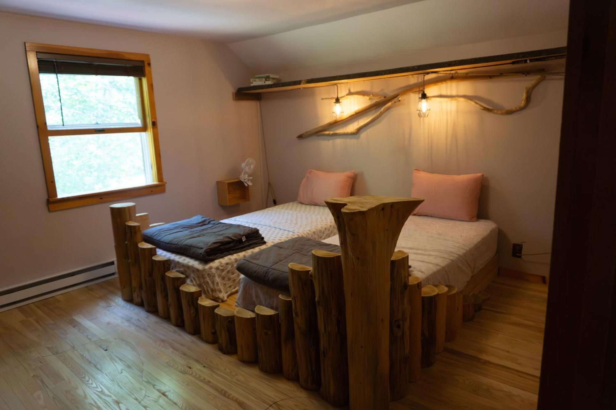 Llama House Adk Wevertown Bagian luar foto